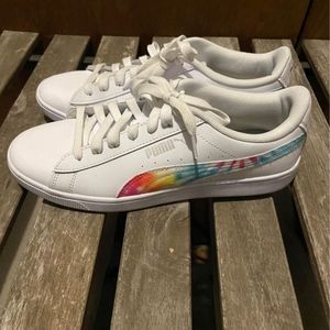 Rainbow swish women's pumas